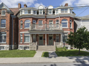 280 University St. Unit 2