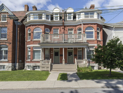 280 University St. Unit 2